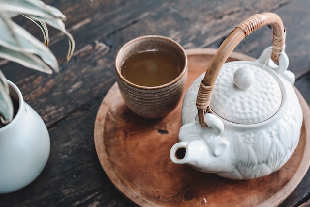 Herbata a ciąża, karmienie piersią. Jaką herbatę można pić w trakcie i po ciąży?
